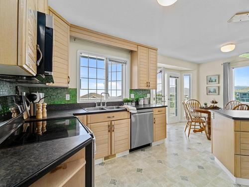 1937 Gloaming Drive, Kamloops, BC - Indoor Photo Showing Kitchen With Double Sink