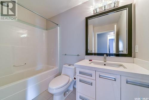 324 1545 Neville Drive, Regina, SK - Indoor Photo Showing Bathroom