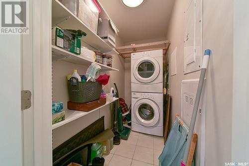 324 1545 Neville Drive, Regina, SK - Indoor Photo Showing Laundry Room