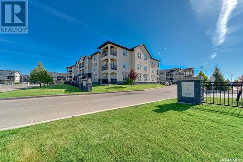 324 1545 Neville Drive, Regina, SK - Outdoor With Facade