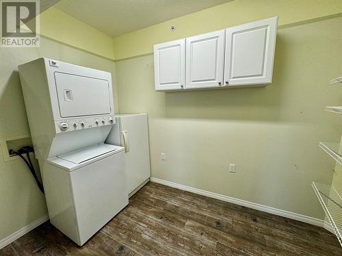 11001 13 Street Unit# 302, Dawson Creek, BC - Indoor Photo Showing Laundry Room