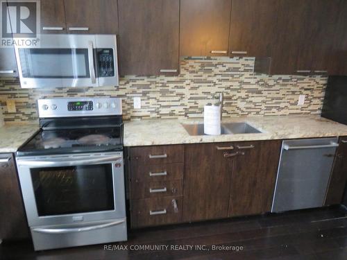 4 - 91 Coughlin Road, Barrie, ON - Indoor Photo Showing Kitchen With Upgraded Kitchen