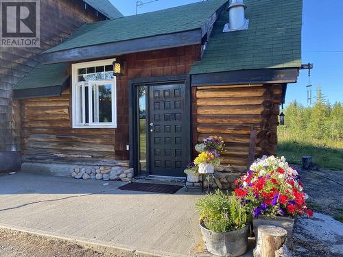 7126 93 Mile Loop Road, 100 Mile House, BC - Outdoor