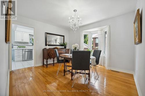 179 Romain Crescent, Oakville (College Park), ON - Indoor Photo Showing Dining Room