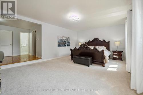 179 Romain Crescent, Oakville (College Park), ON - Indoor Photo Showing Bedroom