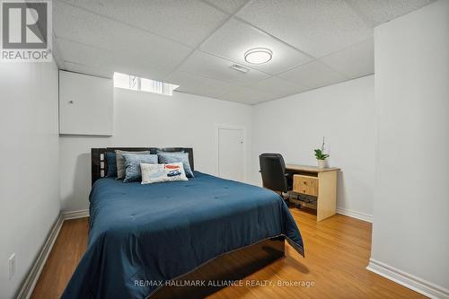 179 Romain Crescent, Oakville (College Park), ON - Indoor Photo Showing Bedroom