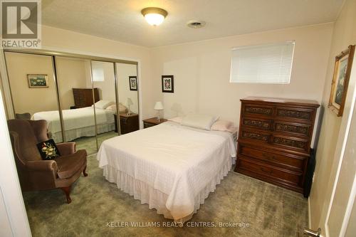 290 2Nd Avenue, Hanover, ON - Indoor Photo Showing Bedroom