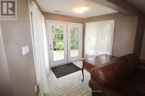 290 2Nd Avenue, Hanover, ON - Indoor Photo Showing Other Room