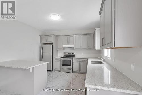 3007 Doyle Drive, London, ON - Indoor Photo Showing Kitchen With Double Sink