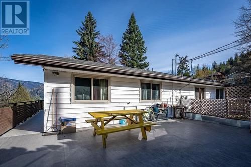 317 Stibbs  Street, Nelson, BC - Outdoor With Deck Patio Veranda