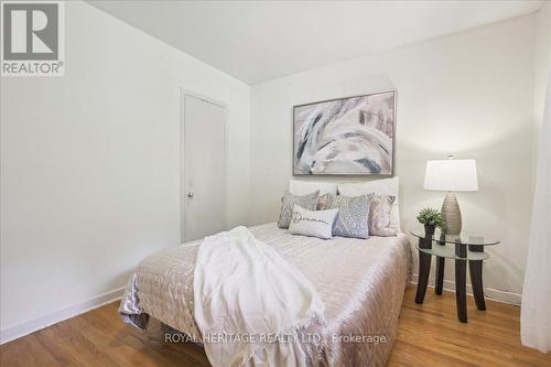 26 Oakridge Drive, Toronto (Cliffcrest), ON - Indoor Photo Showing Bedroom