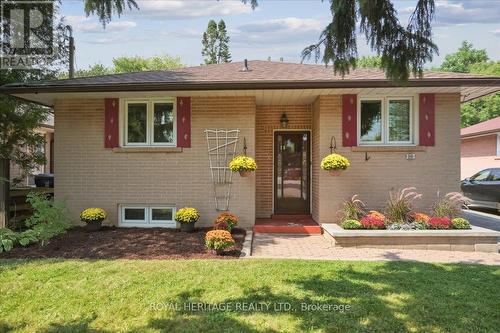 26 Oakridge Drive, Toronto (Cliffcrest), ON - Outdoor