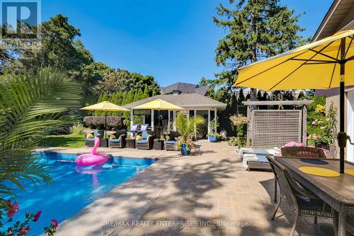 1522 Glenhill Crescent, Mississauga (Lorne Park), ON - Outdoor With In Ground Pool