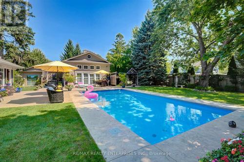 1522 Glenhill Crescent, Mississauga (Lorne Park), ON - Outdoor With In Ground Pool With Backyard