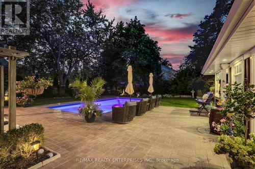 1522 Glenhill Crescent, Mississauga, ON - Outdoor With In Ground Pool