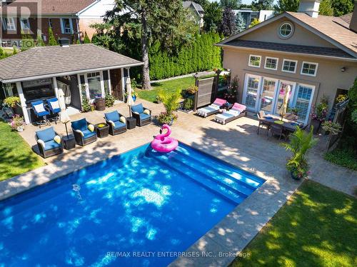 1522 Glenhill Crescent, Mississauga, ON - Outdoor With In Ground Pool With Deck Patio Veranda