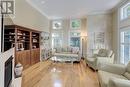 1522 Glenhill Crescent, Mississauga, ON  - Indoor Photo Showing Living Room 