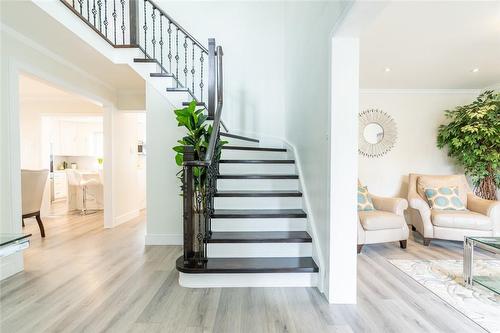 2059 Deer Run Avenue, Burlington, ON - Indoor Photo Showing Other Room