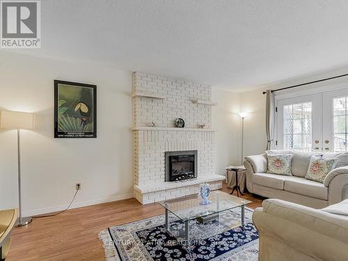 12 Blackforest Drive, Richmond Hill, ON - Indoor Photo Showing Living Room With Fireplace