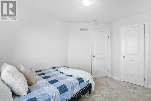 49 Crossings Way, Hamilton, ON - Indoor Photo Showing Bedroom