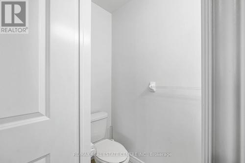 49 Crossings Way, Hamilton, ON - Indoor Photo Showing Bathroom