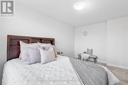 49 Crossings Way, Hamilton (Rymal), ON - Indoor Photo Showing Bedroom