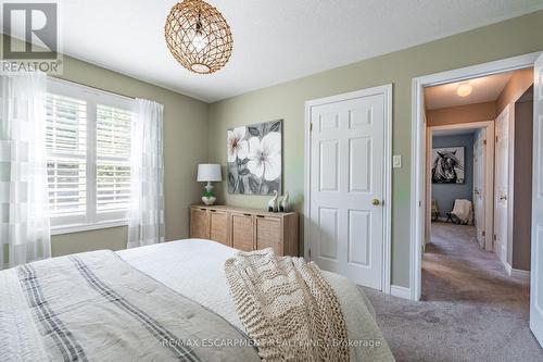 1 Meadowlea Court, Haldimand, ON - Indoor Photo Showing Bedroom