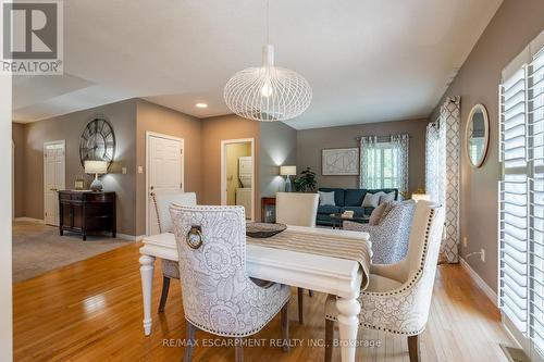 1 Meadowlea Court, Haldimand, ON - Indoor Photo Showing Dining Room