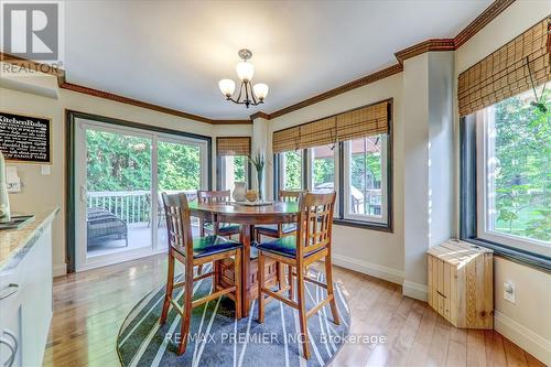 347 Alex Donor Drive, Newmarket, ON - Indoor Photo Showing Dining Room