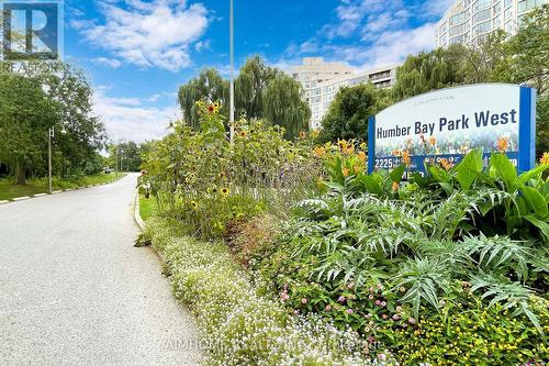 1901 - 2200 Lake Shore Boulevard W, Toronto, ON - Outdoor With View