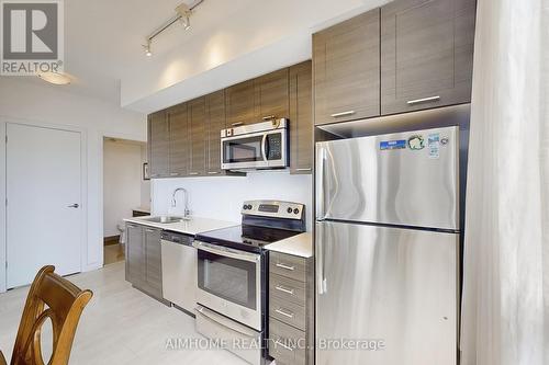 1901 - 2200 Lake Shore Boulevard W, Toronto, ON - Indoor Photo Showing Kitchen With Stainless Steel Kitchen With Upgraded Kitchen