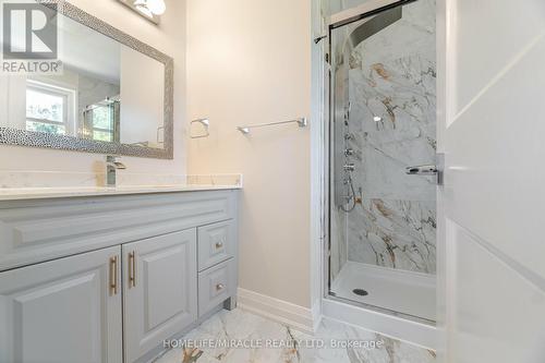 20 Helmsdale Crescent, Toronto (West Humber-Clairville), ON - Indoor Photo Showing Bathroom