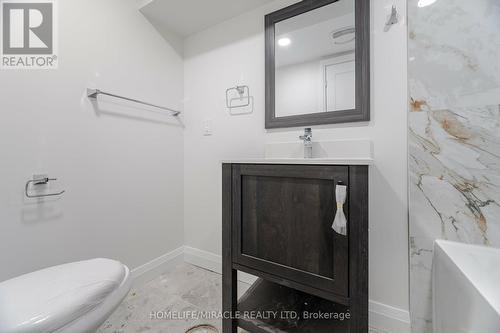 20 Helmsdale Crescent, Toronto (West Humber-Clairville), ON - Indoor Photo Showing Bathroom