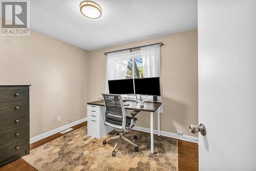 2439 Barclay Road, Burlington (Brant), ON - Indoor Photo Showing Office