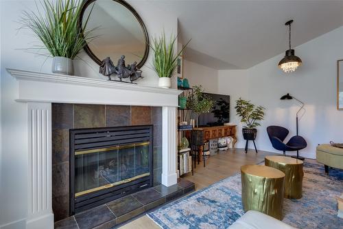 17-2250 Louie Drive, West Kelowna, BC - Indoor Photo Showing Living Room With Fireplace