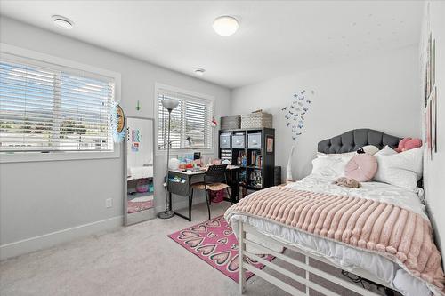 3729 Inverness Road, West Kelowna, BC - Indoor Photo Showing Bedroom