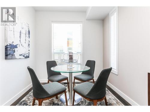 610 Academy Way Unit# 26, Kelowna, BC - Indoor Photo Showing Dining Room