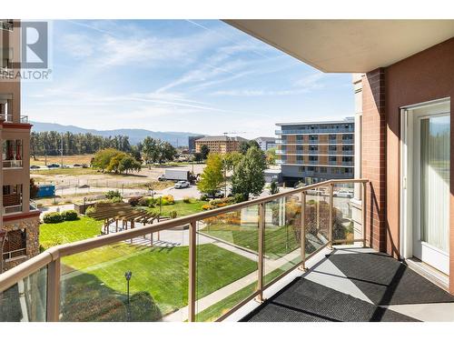 1947 Underhill Street Unit# 403, Kelowna, BC - Outdoor With View With Exterior