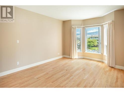 1947 Underhill Street Unit# 403, Kelowna, BC - Indoor Photo Showing Other Room