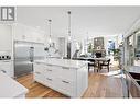 4604 Fordham Road, Kelowna, BC  - Indoor Photo Showing Kitchen With Upgraded Kitchen 