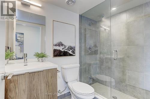 Ph111 - 60 Shuter Street, Toronto, ON - Indoor Photo Showing Bathroom