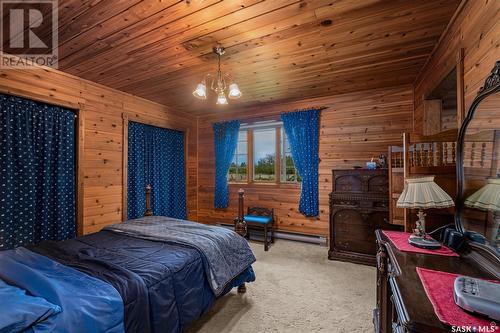 Hurd Lake Acreage, Leask Rm No. 464, SK - Indoor Photo Showing Bedroom