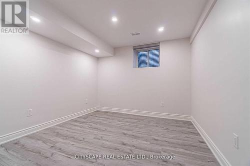 60 Orpington Crescent, Toronto (Mount Olive-Silverstone-Jamestown), ON - Indoor