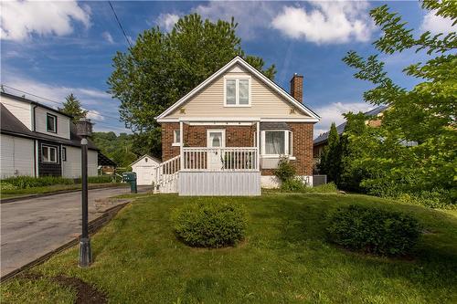 104 Rosedale Avenue, Hamilton, ON - Outdoor With Deck Patio Veranda