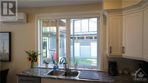 2927 Haughton Avenue Unit#1, Ottawa, ON - Indoor Photo Showing Kitchen