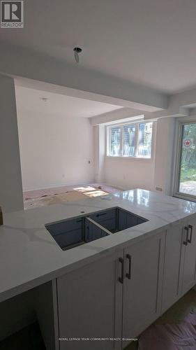 Main - 9A Biscayne Boulevard, Georgina (Keswick South), ON - Indoor Photo Showing Kitchen With Double Sink