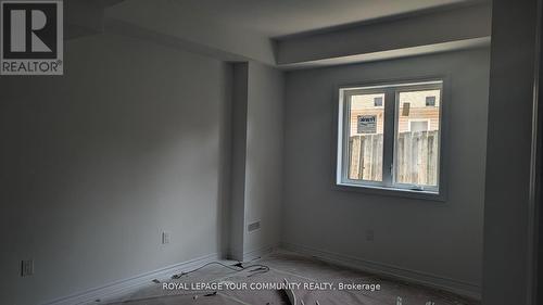 Main - 9A Biscayne Boulevard, Georgina (Keswick South), ON - Indoor Photo Showing Other Room