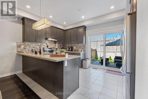 14 Gammon Crescent, Brampton, ON - Indoor Photo Showing Kitchen With Upgraded Kitchen