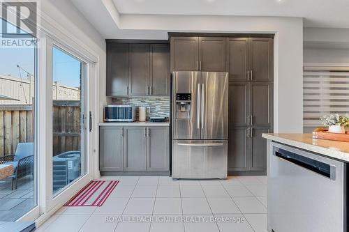 14 Gammon Crescent, Brampton, ON - Indoor Photo Showing Kitchen