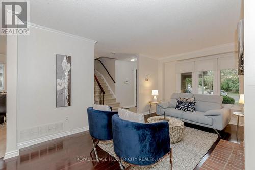 58 Lawndale Crescent, Brampton (Westgate), ON - Indoor Photo Showing Living Room